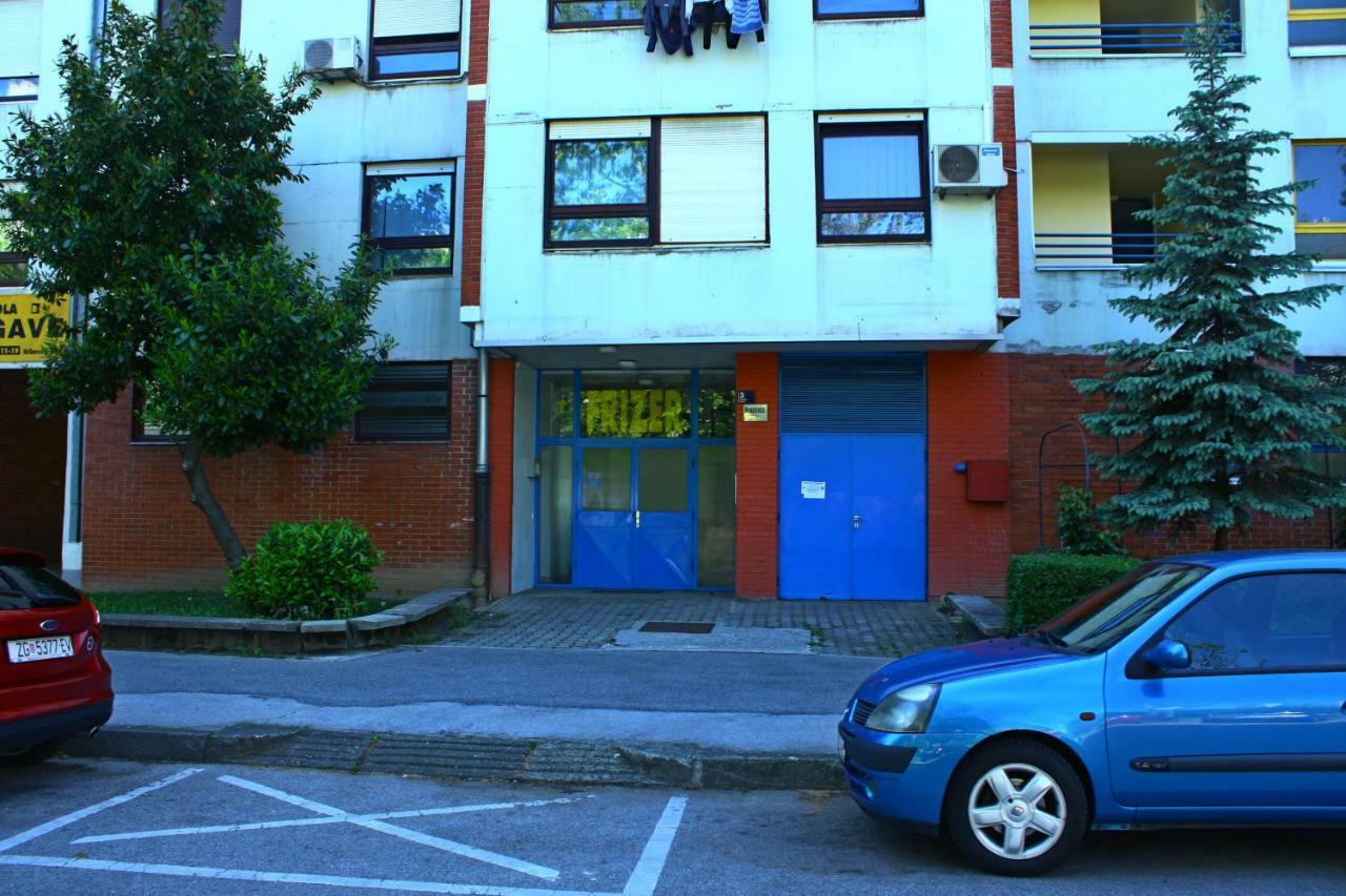 See U In Zagreb Apartment Exterior foto